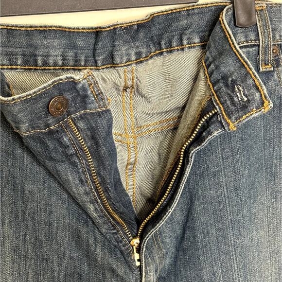 Levi Mens Faded Blue classic fit jeans big and tall waist 48" and inseam 32" - Picture 4 of 9